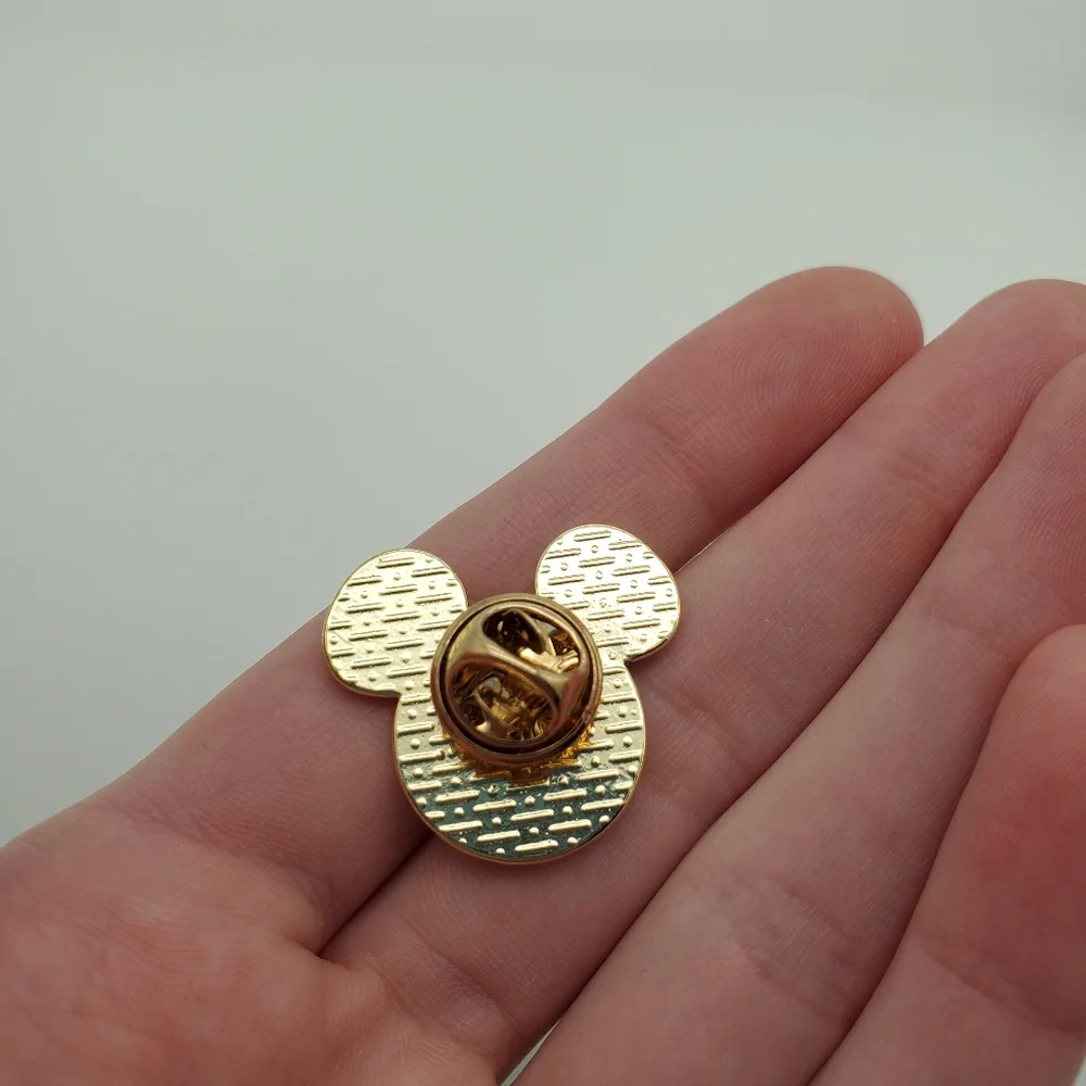 Rainbow micky ears pin - Picture 3 of 4